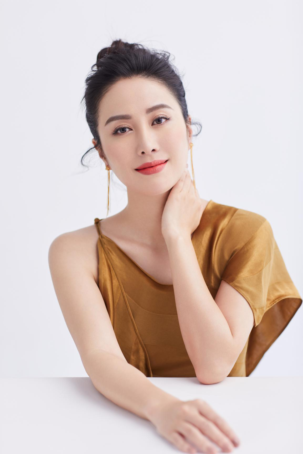 "聚集全屋用水分质净化新蓝海" 倍世企业签约著名影星叶璇为行业代言